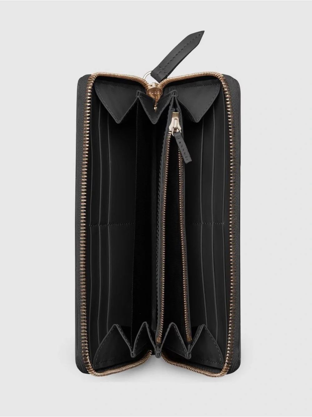 Gucci GG Marmont Black Quilted Leather Zip Wallet - Picture 2 of 10